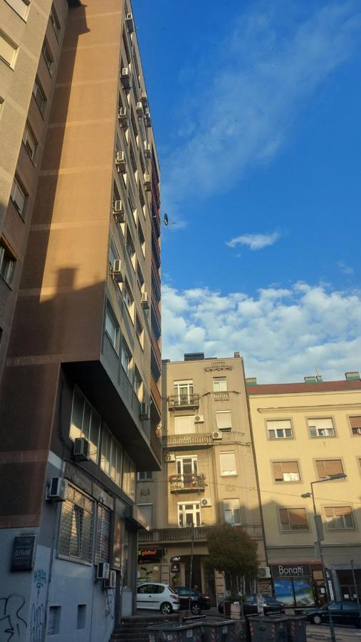 Apartman Central Place Белград Экстерьер фото